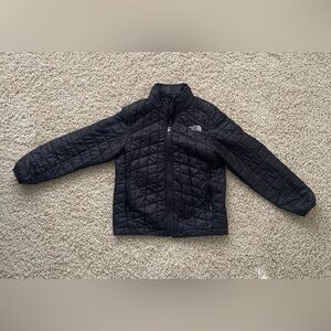 Big Boys Small (7/8) The North Face Thermoball Jacket - Black